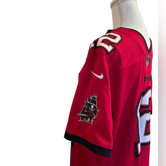 NFL Tampa Bay Buccaneers Tom Brady Nike Dri-Fit Red Vapor Jersey Men’s XL - Picture 4 of 12